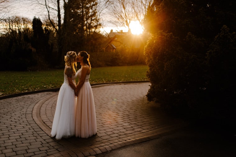 Garder des surprises pour la cérémonie laïque