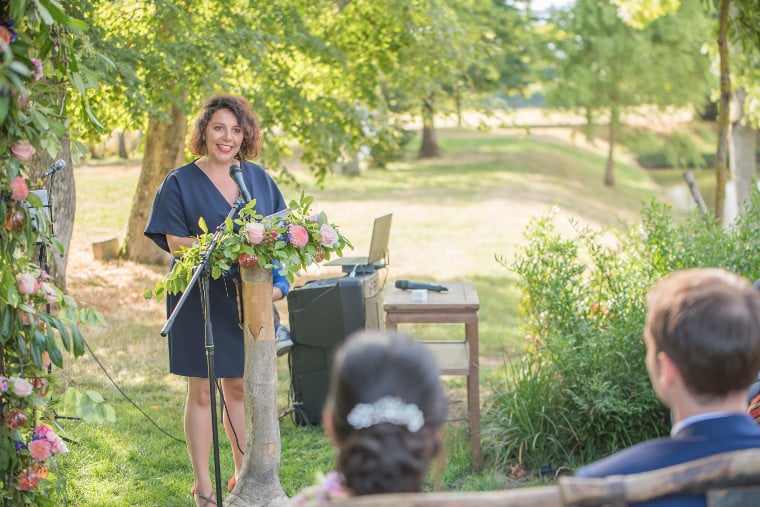 métier-d'officiante