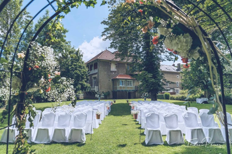 Cérémonie laïque au manoir de Tigeaux